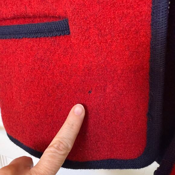 VTG Giesswein Childrens 10 Wool Jacket Red with Navy Pockets GUC Made in Austria - Picture 4 of 7